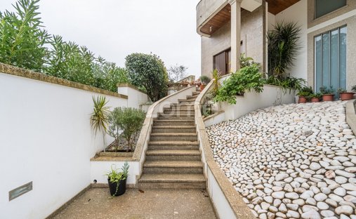 House in Gondomar (Sao Cosme), Valbom e Jovim, Porto District, Portugal 1