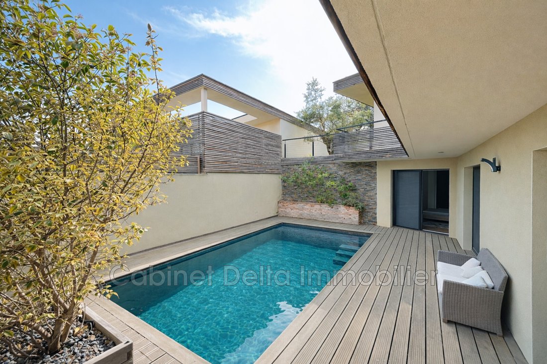 Villa in Bandol, Provence-Alpes-Côte d'Azur, France 5 - 12627432