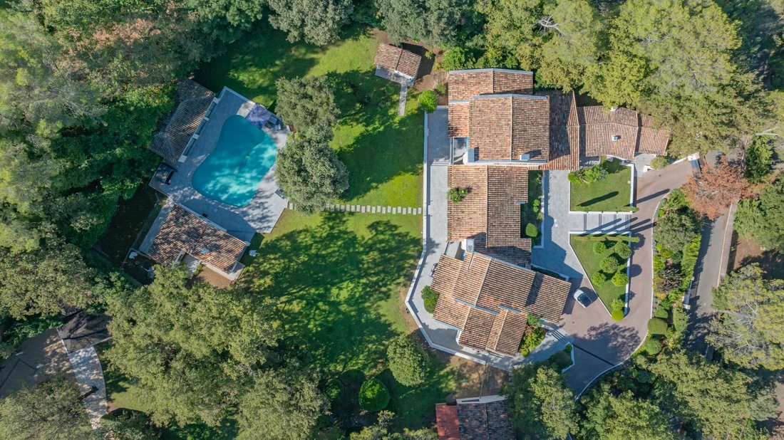 Villa in Village-Saint Julien-Saint Pierre, Biot, France 2 - 16964279