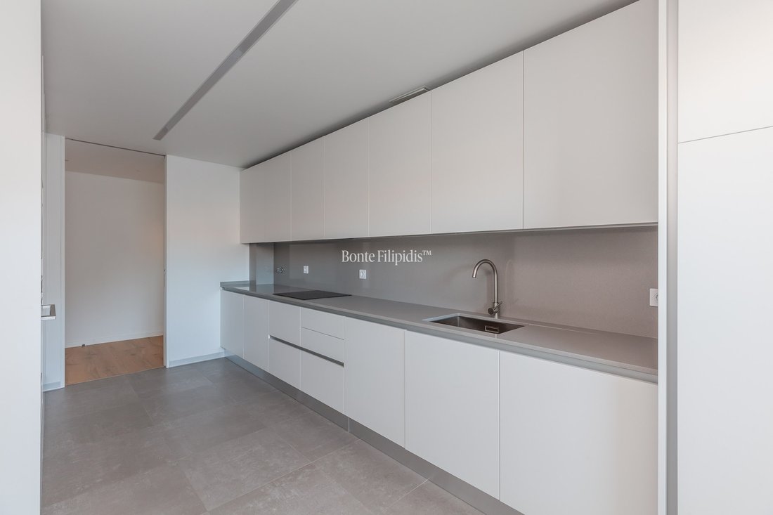 Apartment in Carcavelos e Parede, Lisbon, Portugal 2 - 16574959