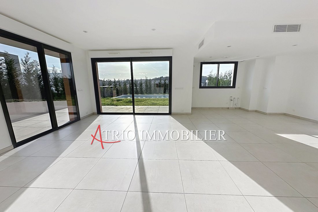 Villa in Val de Cagne-Colline Route de Vence, Cagnes-sur-Mer, France 3 - 16968509