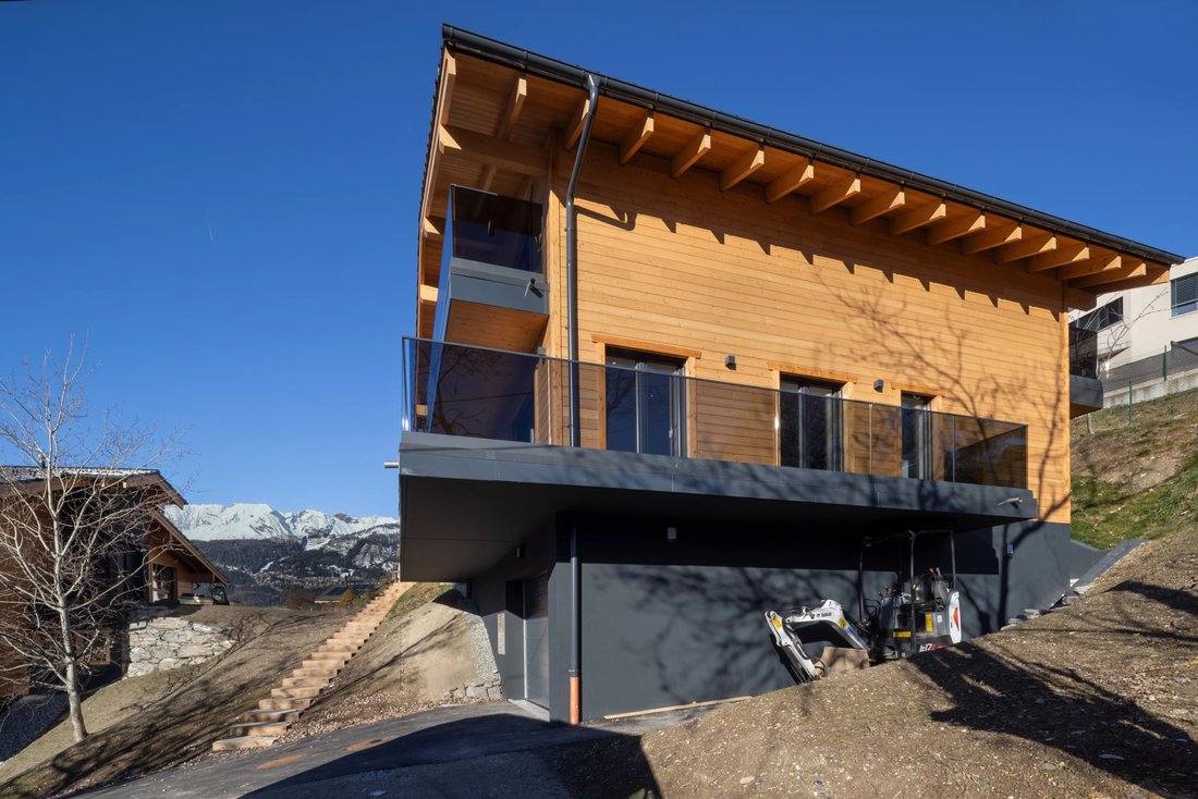 Chalet in Lens, Valais, Switzerland 5 - 16649353