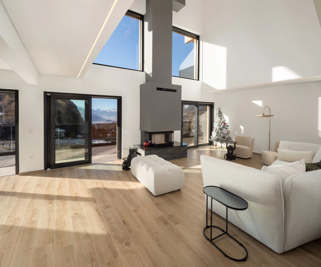 Chalet in Lens, Valais, Switzerland 3 - 16608001