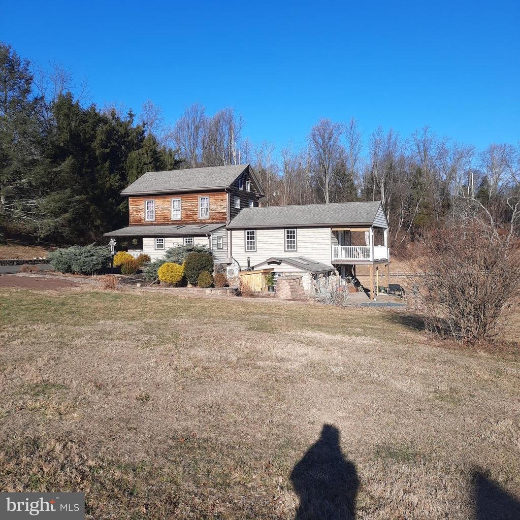 House in Kintnersville, Pennsylvania, United States 3 - 16964407