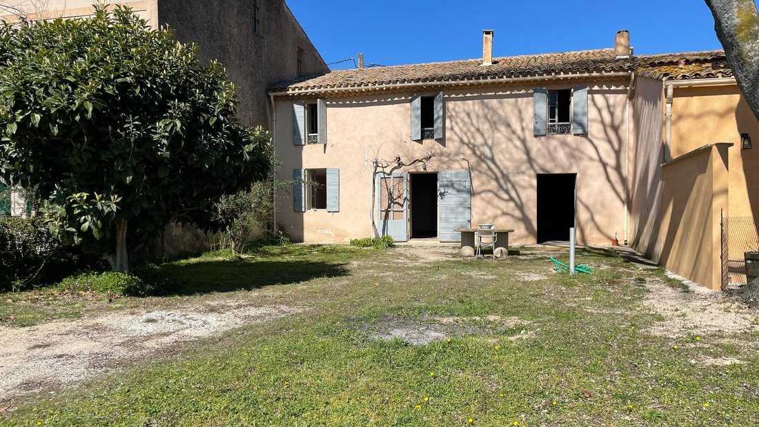House in Granettes-Jauberte-Sainte Anne, Aix-en-Provence, France 2 - 16964009