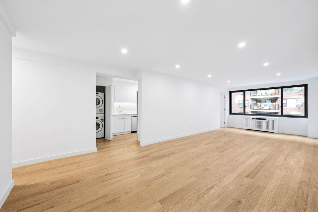 House in New York, New York, United States 2 - 16967272