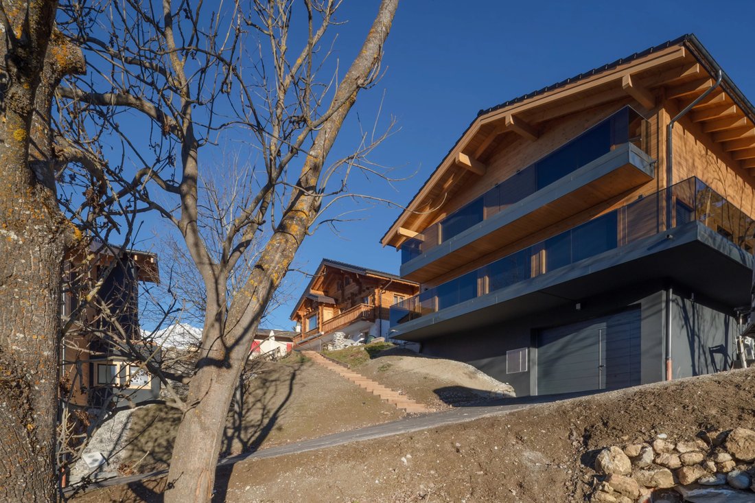 Chalet in Lens, Valais, Switzerland 4 - 16649353