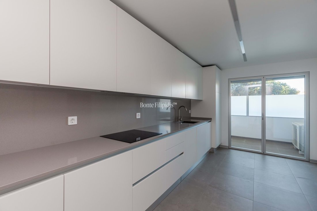 Apartment in Carcavelos e Parede, Lisbon, Portugal 4 - 16574966