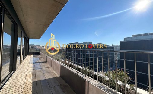 Apartment in Matosinhos e Leca da Palmeira, Porto District, Portugal 1