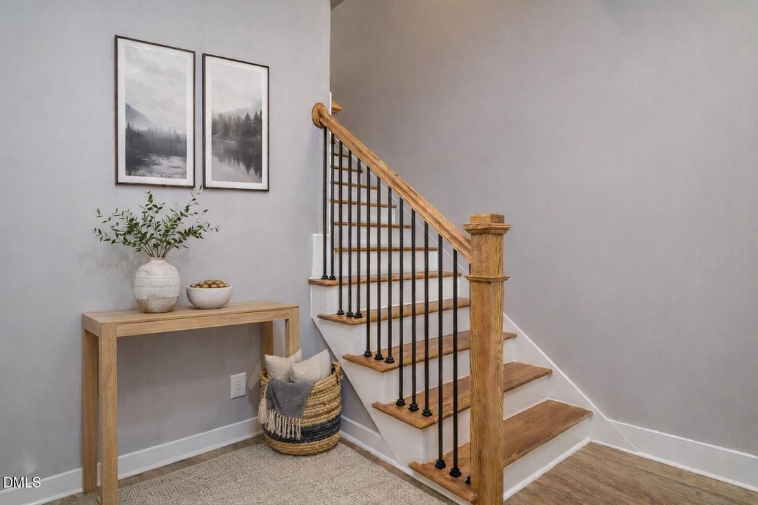 Townhouse in Raleigh, North Carolina, United States 5 - 16876311