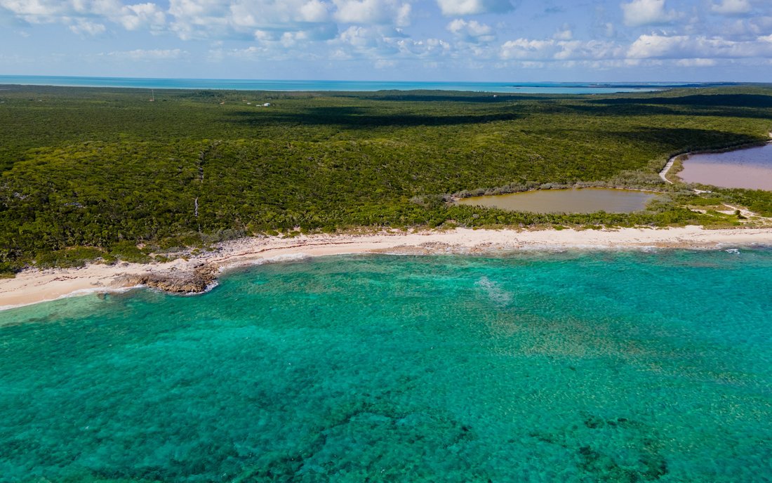 Land in Gray's Settlement, Long Island, The Bahamas 4 - 16966772