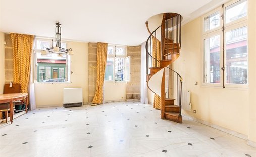 Apartment in Palais Royal, Paris 1er Arrondissement, Paris 1