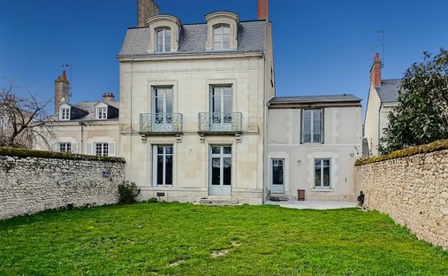 House in Cabochon Quiniere, Blois, France 1