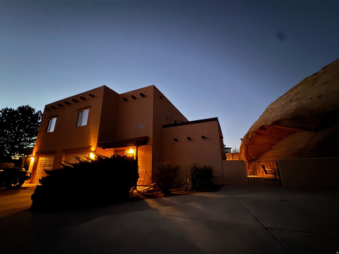 House in Moab, Utah, United States 1 - 16965471