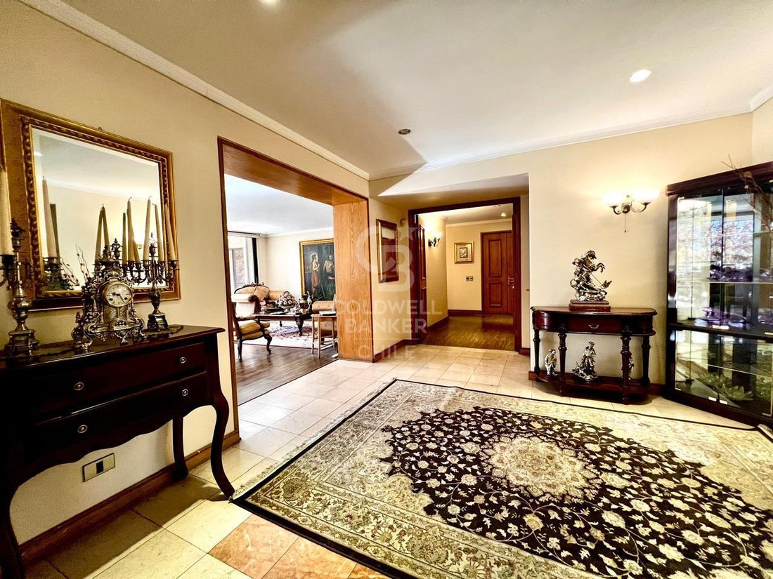 Apartment in Las Condes, Santiago Metropolitan Region, Chile 2 - 16964813