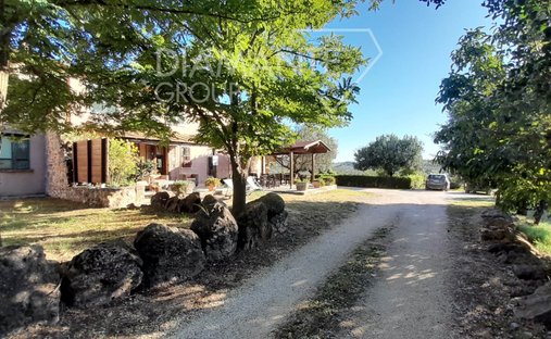 Farm Ranch in Manciano, Tuscany, Italy 1