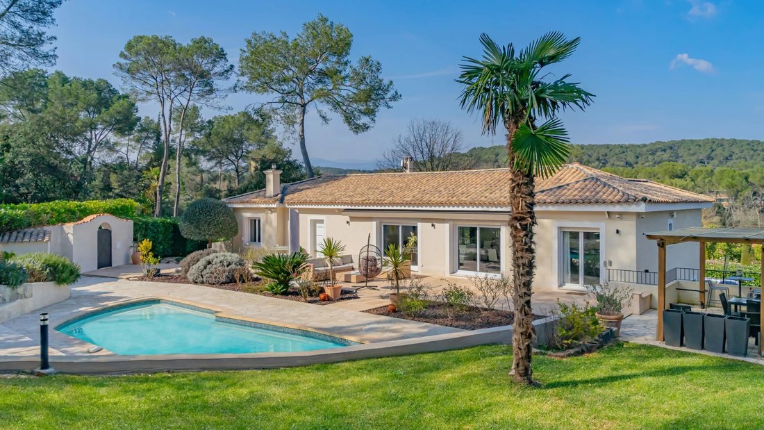 House in Mougins, Provence-Alpes-Côte d'Azur, France 1 - 16966780