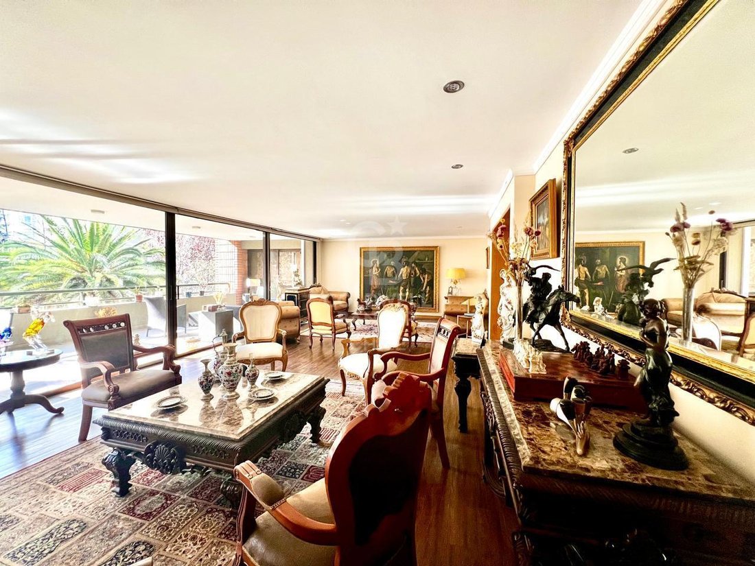 Apartment in Las Condes, Santiago Metropolitan Region, Chile 3 - 16964813