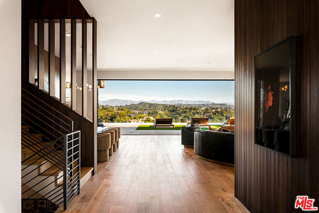House in Los Angeles, California, United States 5 - 16965843