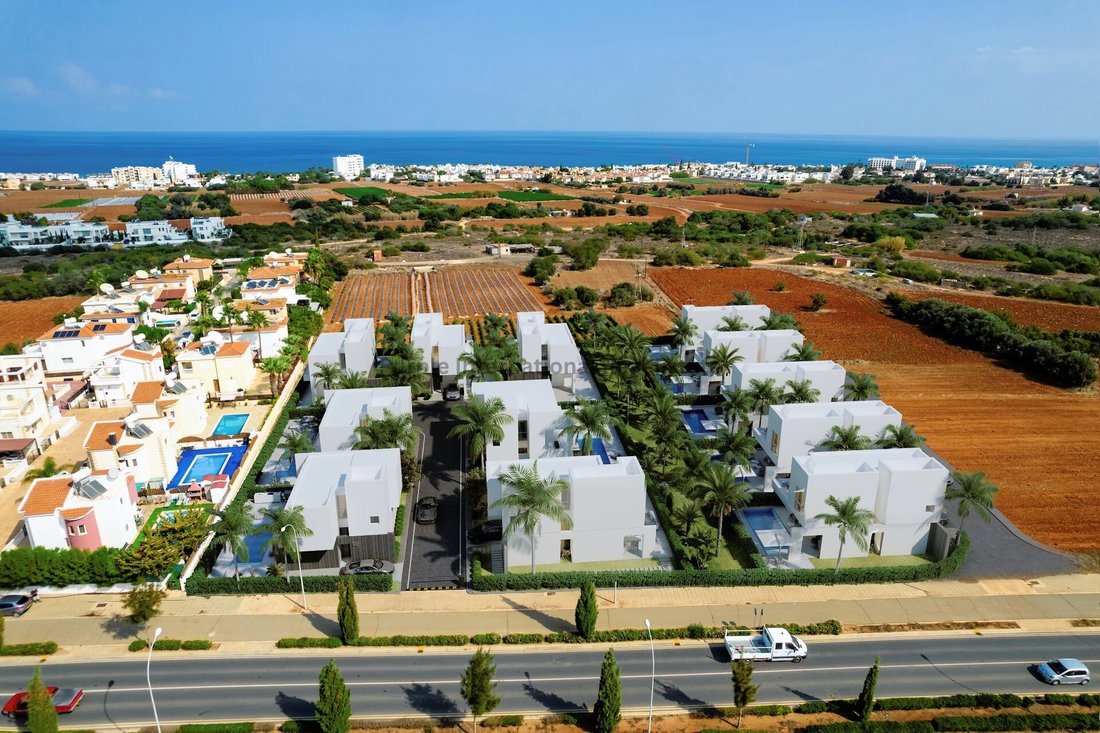 Villa in Paralimni, Famagusta, Cyprus 1 - 16964689