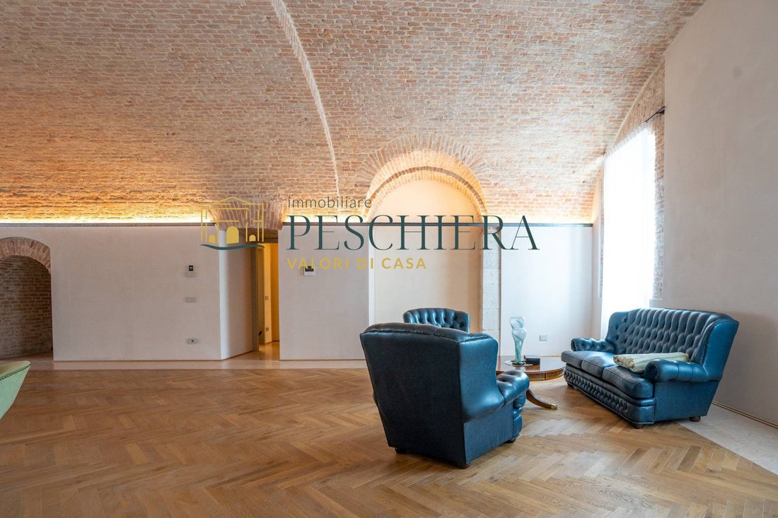 Apartment in Centro, Peschiera del Garda, Veneto 5 - 16967378