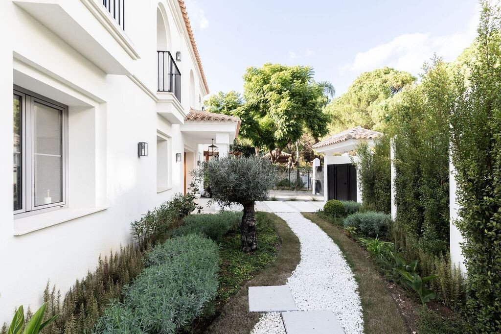Villa in Marbella, Andalusia, Spain 5 - 16968325