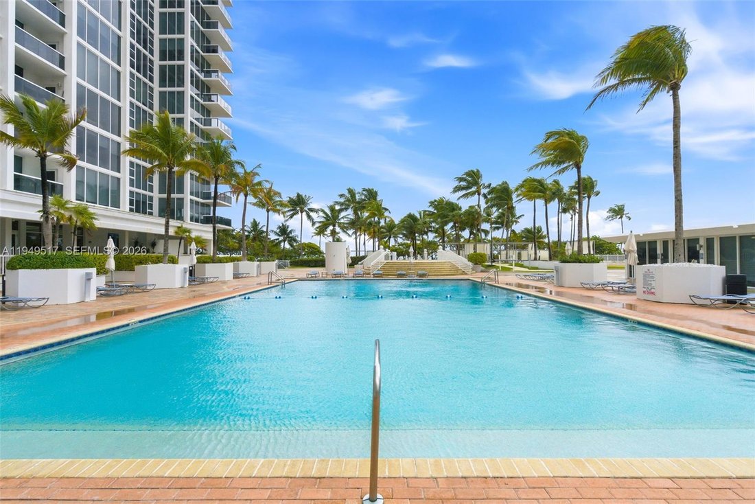 Condo in Bal Harbour, Florida, United States 1 - 16968059