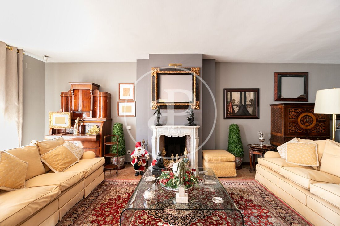 Apartment in Sarrià-Sant Gervasi, Barcelona, Spain 2 - 16964671