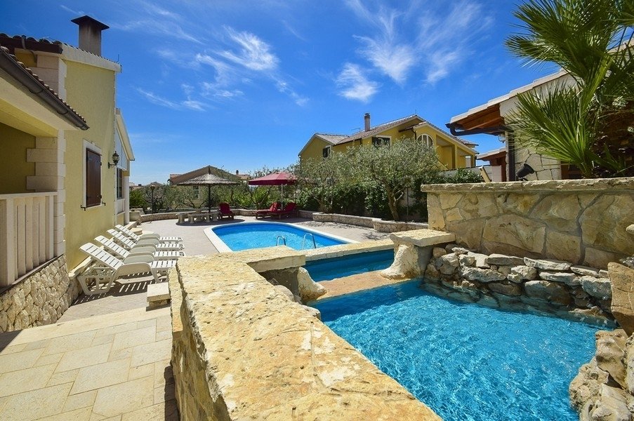 Villa in Vodice, Sibenik-Knin County, Croatia 2 - 16964418