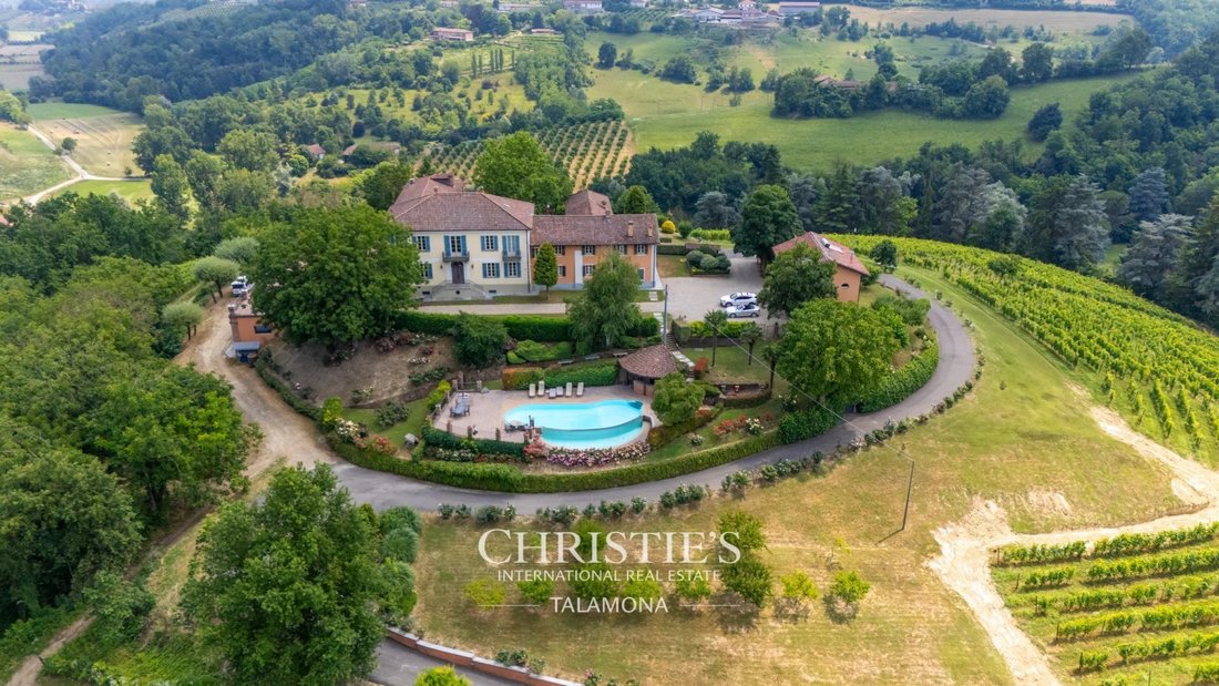 Farm Ranch in Center, Asti, Piedmont 1 - 16825062