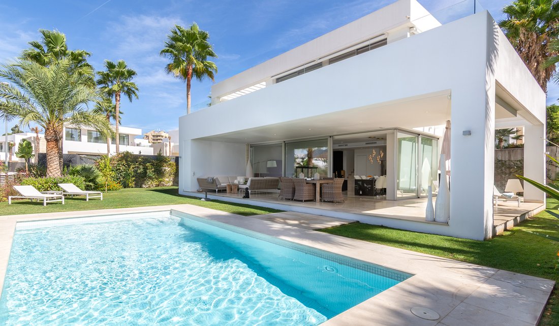 Villa in Marbella, Andalusia, Spain 1 - 16968290