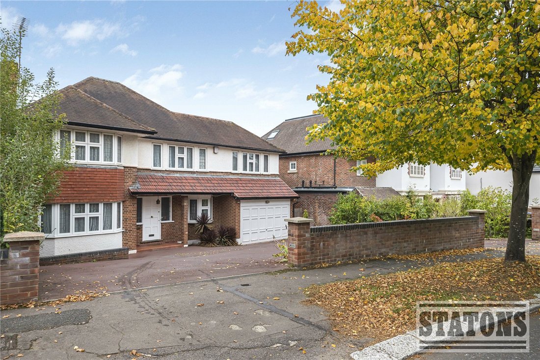 House in Ferney Hill, Enfield, England 1 - 16965669