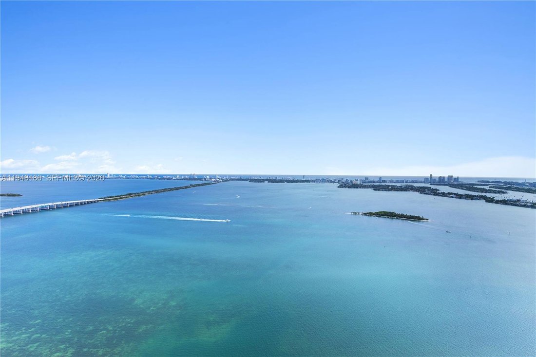 Condo in Miami, Florida, United States 1 - 16965002