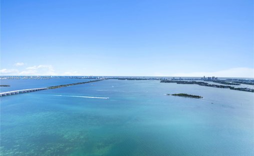 Condo in Miami, Florida, United States 1