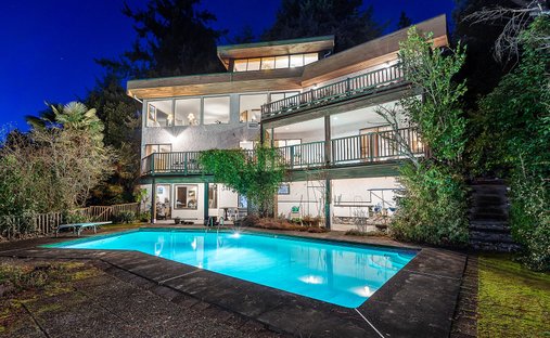 Casa a West Vancouver, Columbia Britannica, Canada 1