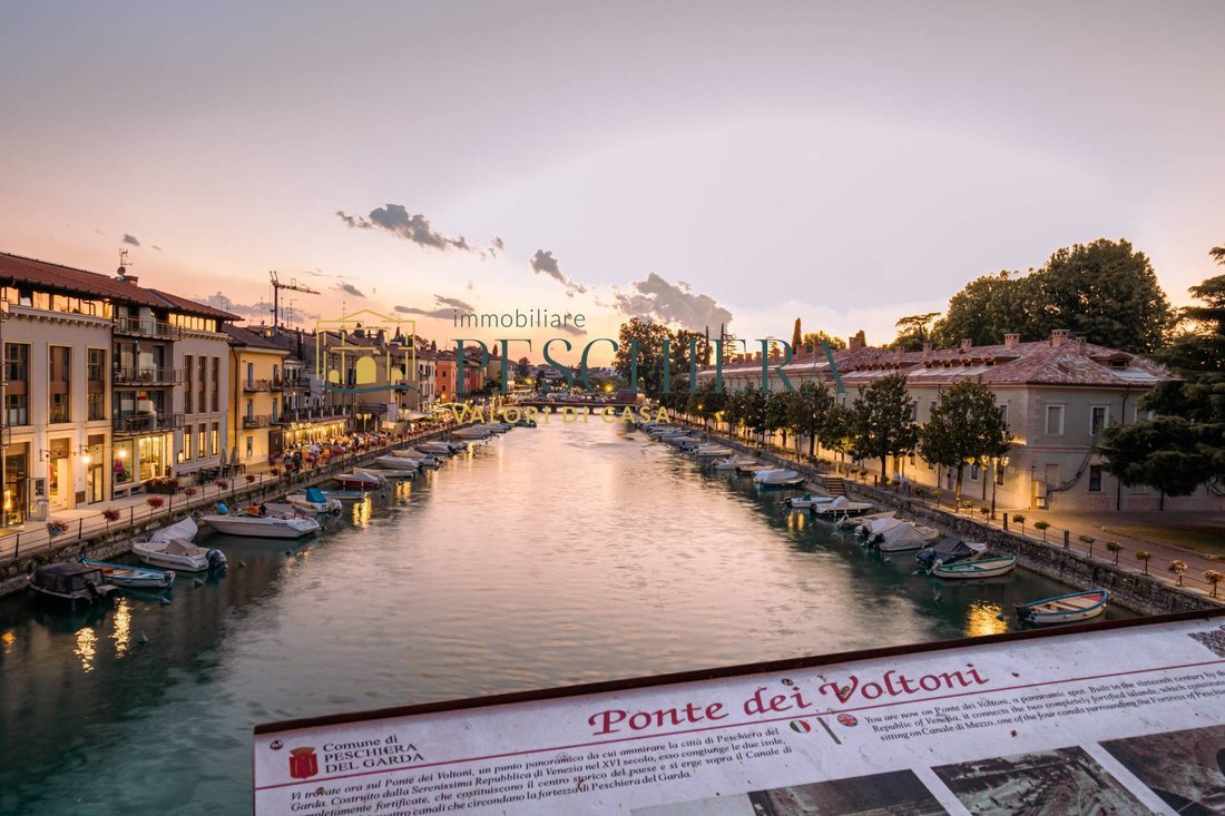 Apartment in Centro, Peschiera del Garda, Veneto 4 - 16967378