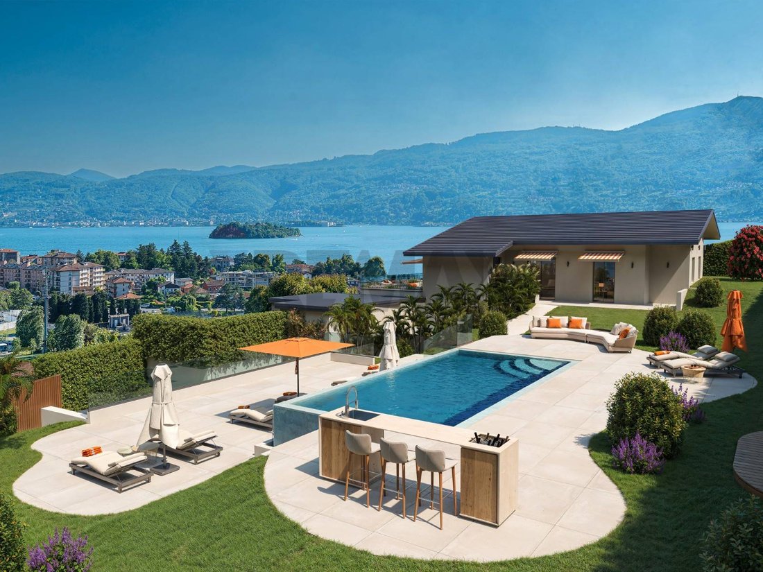 Villa in Verbania, Piedmont, Italy 1 - 16967387