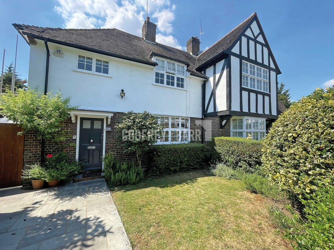 House in Temple Fortune, Barnet, England 1 - 16965594