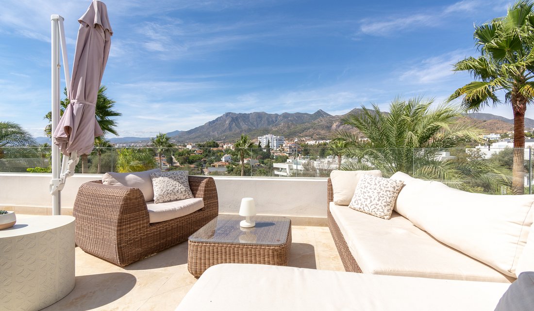 Villa in Marbella, Andalusia, Spain 5 - 16968290