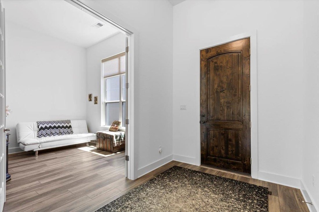 House in Austin, Texas, United States 5 - 16965918