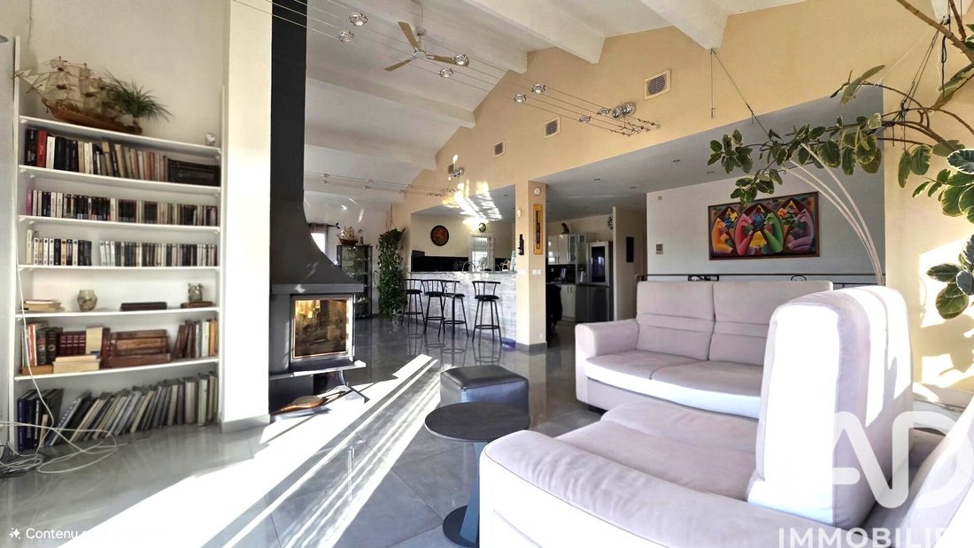 House in Sainte-Marie-la-Mer, Occitania, France 4 - 16965156
