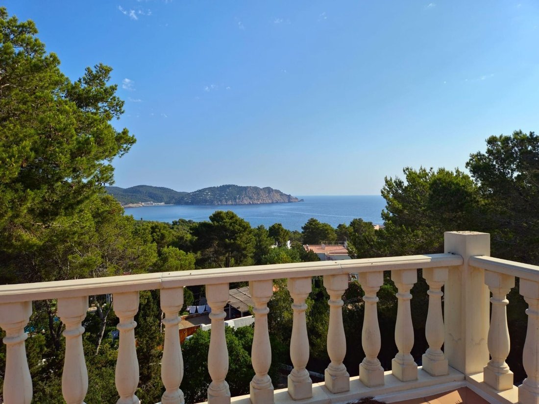 Chalet in Santa Eularia des Riu, Balearic Islands, Spain 3 - 16966396