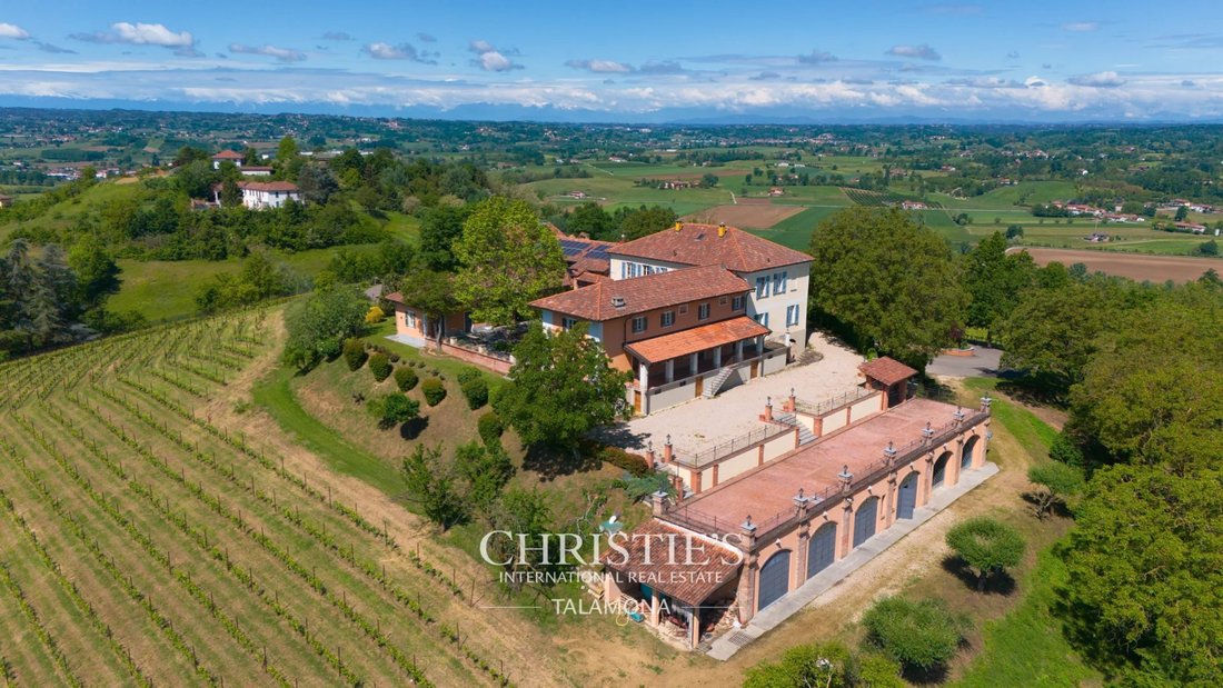 Farm Ranch in Center, Asti, Piedmont 4 - 16825062
