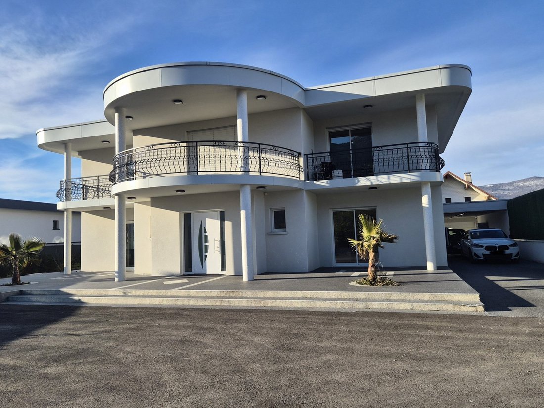 House in Chambery, Auvergne-Rhône-Alpes, France 1 - 16967604
