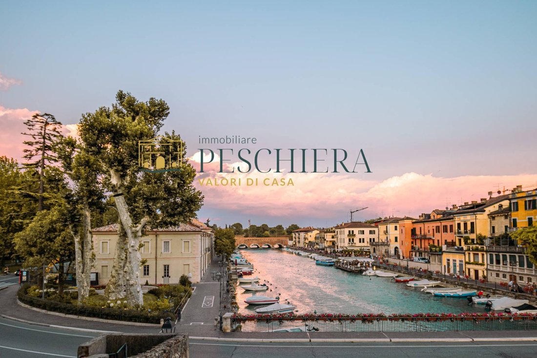 Apartment in Centro, Peschiera del Garda, Veneto 2 - 16967378