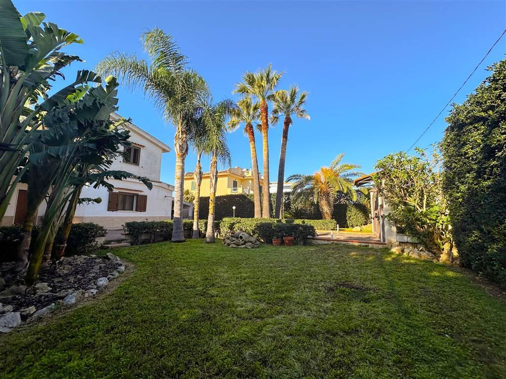 Villa in Fontane Bianche, Sicily, Italy 2 - 16966825