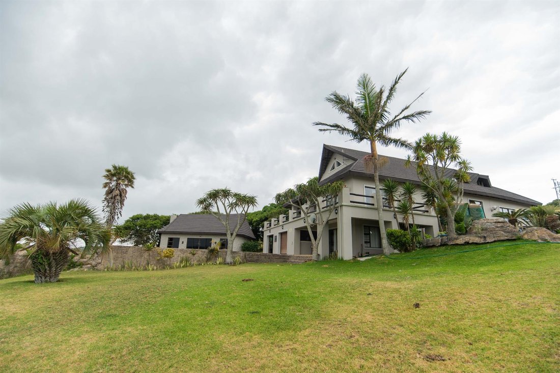 Farm Ranch in Nelson Mandela Bay Metropolitan Municipality, Eastern Cape, South Africa 1 - 16966826