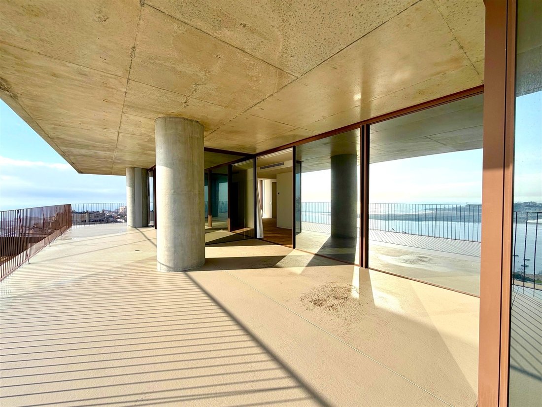 Apartment in Lordelo do Ouro e Massarelos, Porto District, Portugal 4 - 16966447