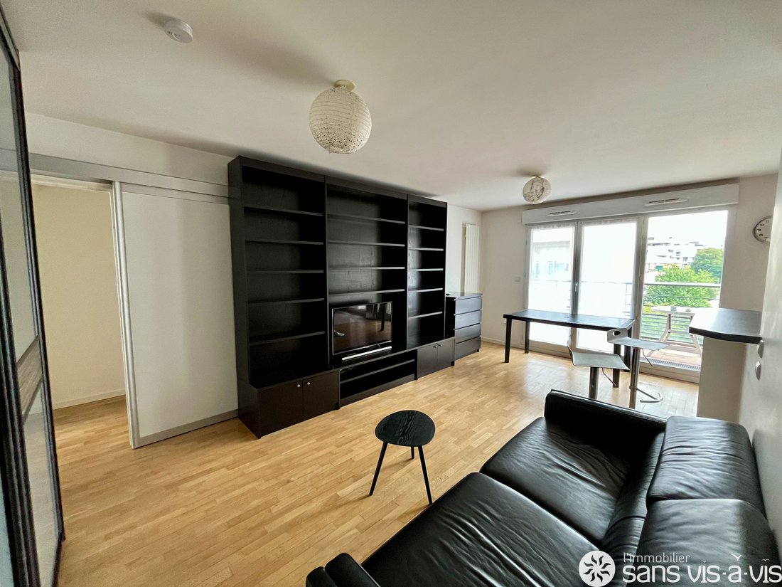 Apartment in Montrouge, Ile-de-France, France 3 - 16964087