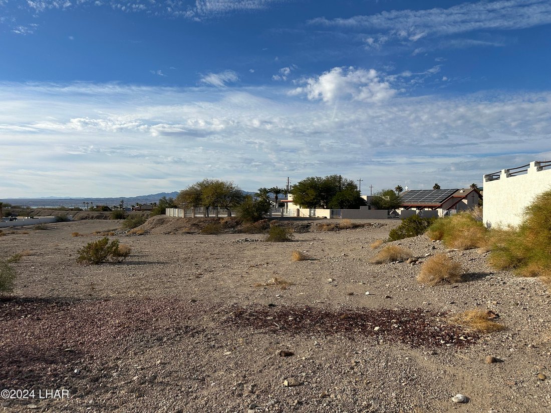 Terrain à Lake Havasu City, Arizona, États-Unis 2 - 16964718